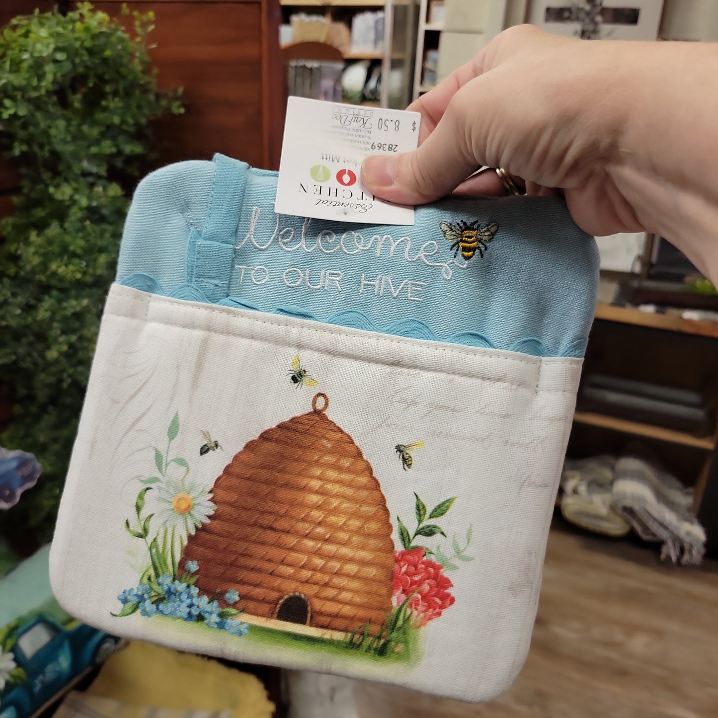 Blossom & Bees Pocket Mitt Potholder