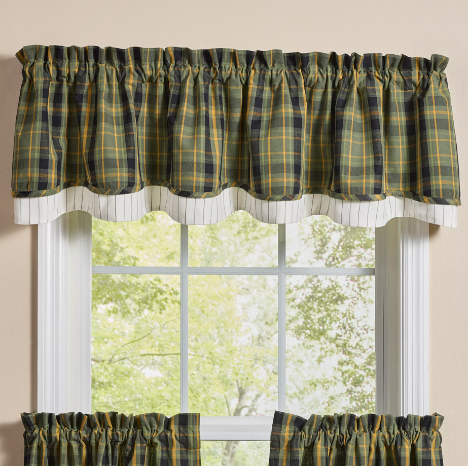 Willow Lane Plaid Lined Layered Valance 16"L