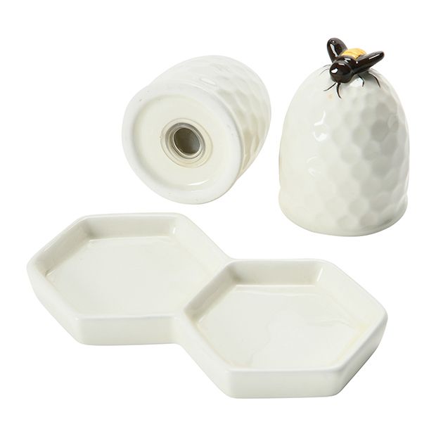 Ceramic Beehive Salt and Pepper Set with Tray