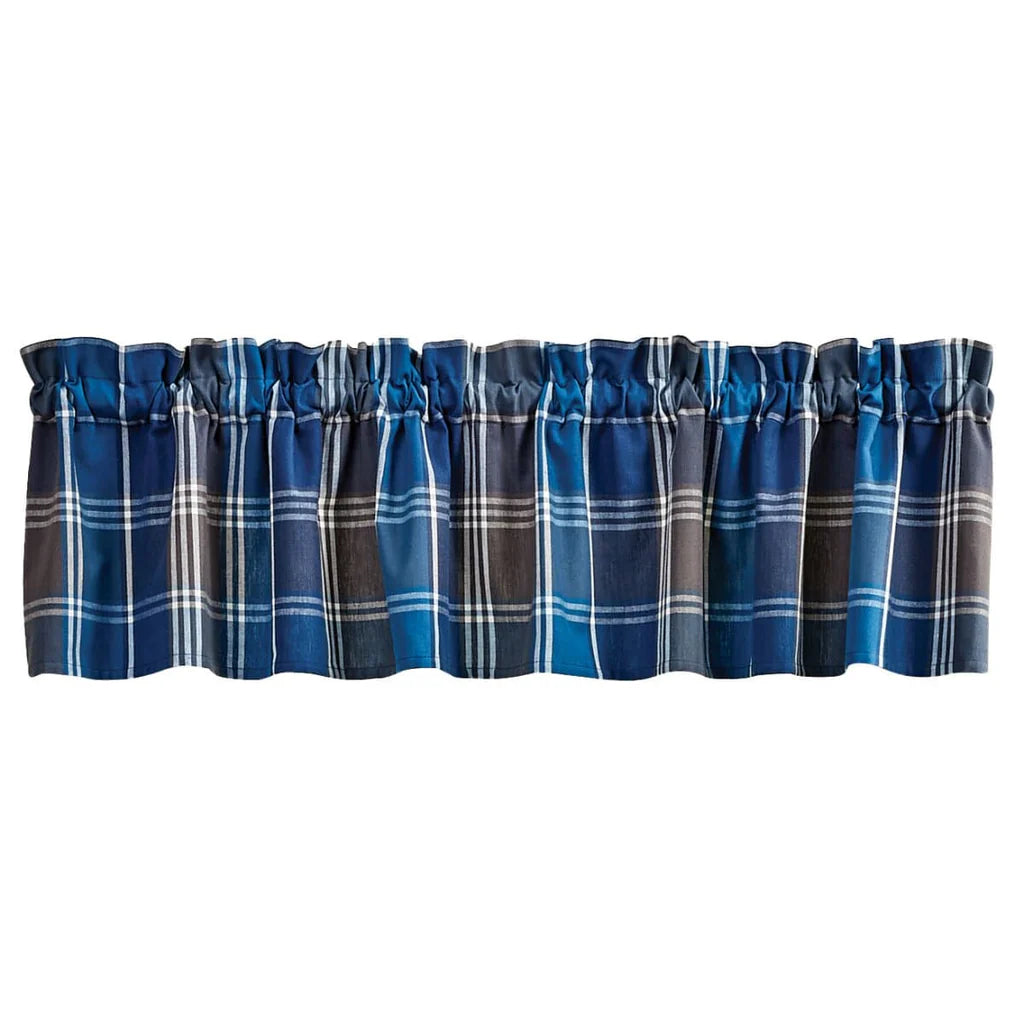 Hemmed Valance: Rainy Lake