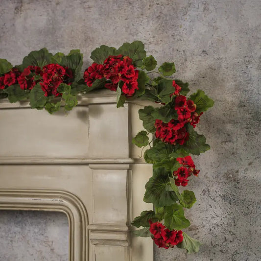 6' Red Geranium Garland