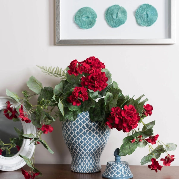22" Geranium Hanging Bush-Red